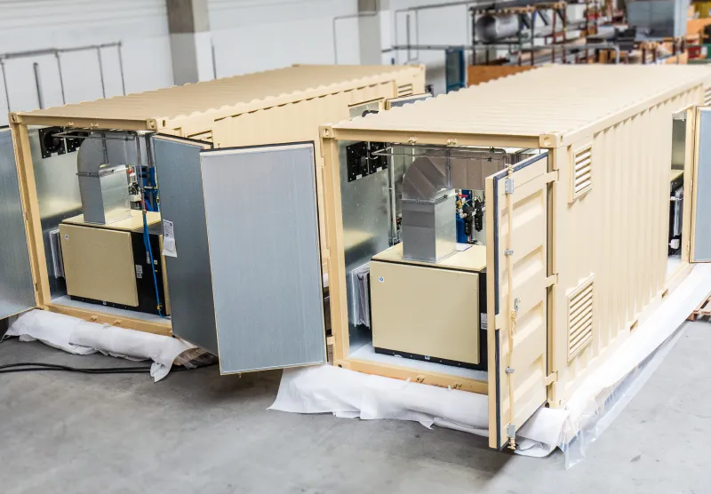 Druckluftstationen im 20 Fuss Container fuer Israel